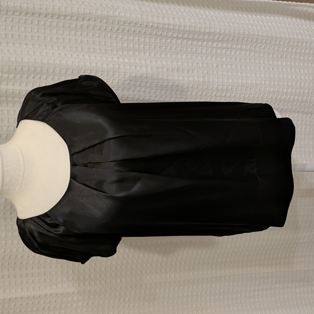 Newyork and Company Silkie Blouse